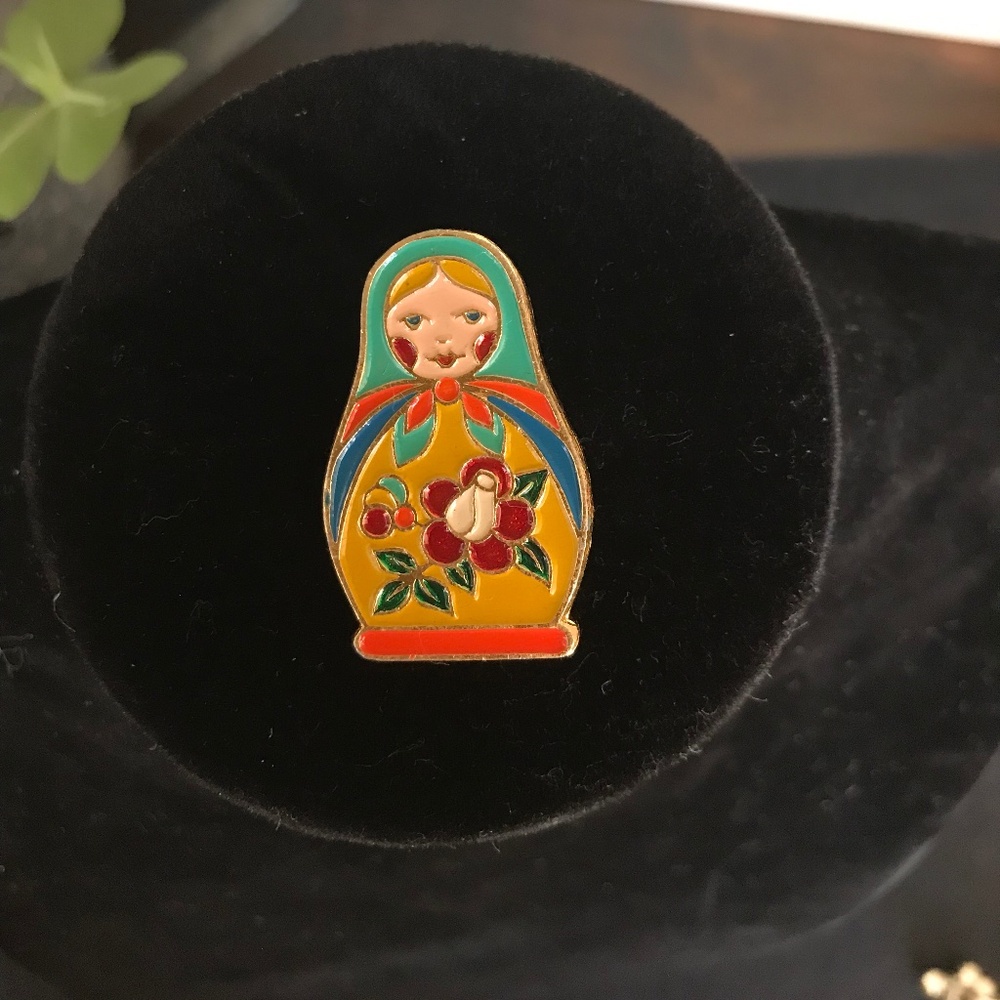 Vintage Enamel Cloisonné Gold tone Russian Matryoshka Pin